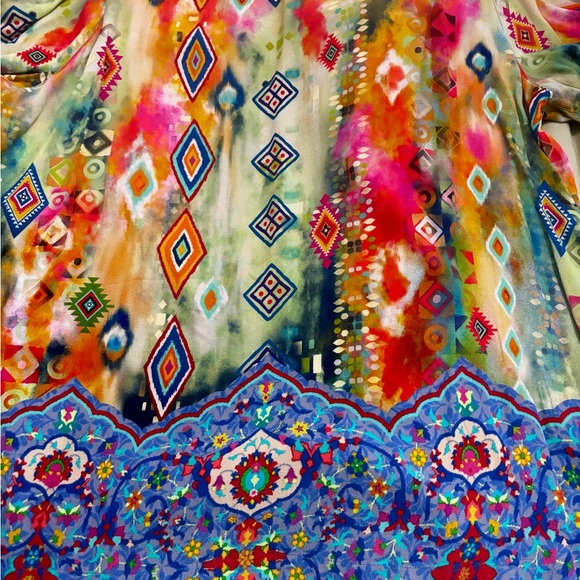 John Mark Multicolor Geometric Blouse - Picture 10 of 11